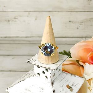 Large Light Blue Stone Gold Tone Ring Size 8.5 Cocktail, Elegant, Chic NEW